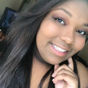 Meet your Posher, Rebekah